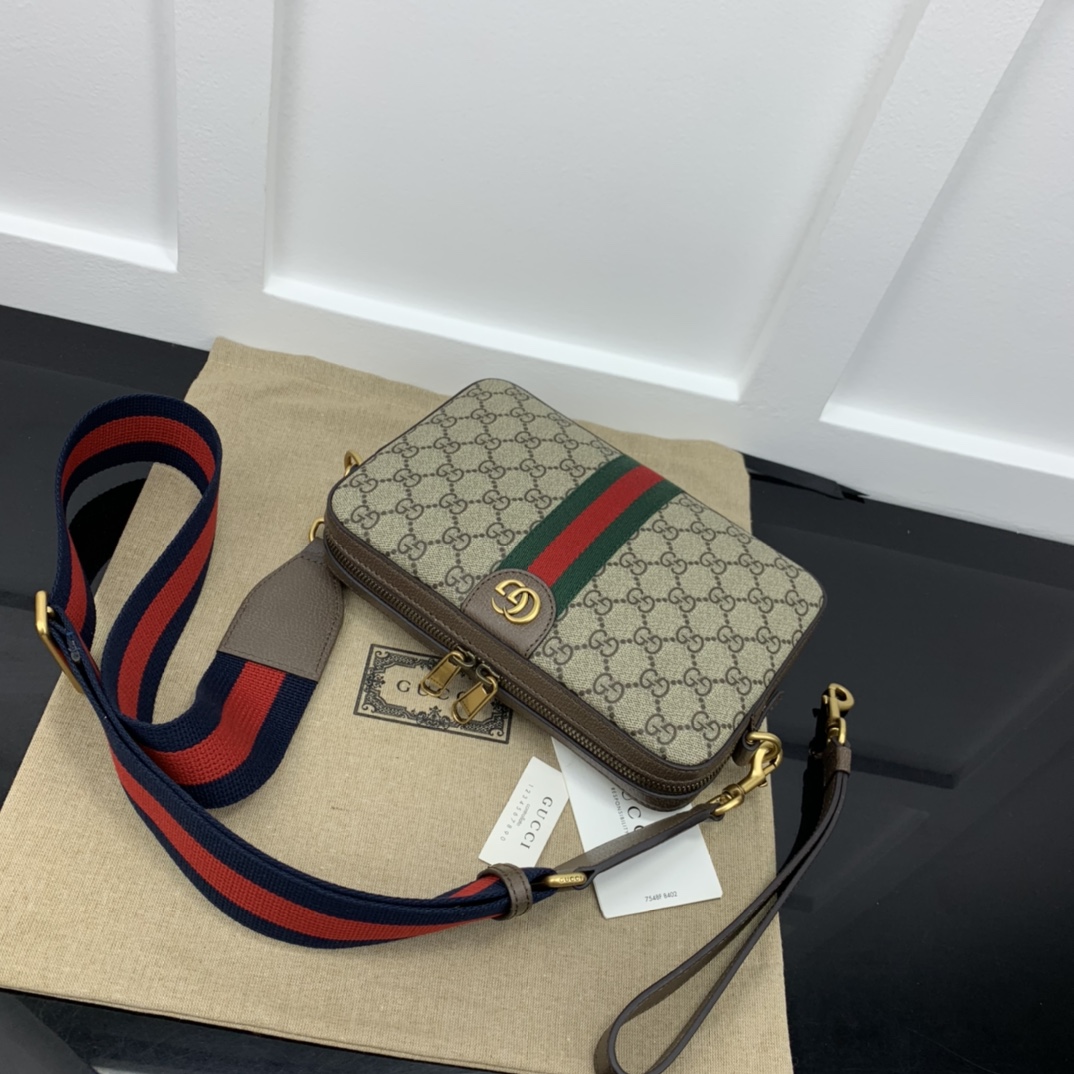 Gucci Satchel Bags